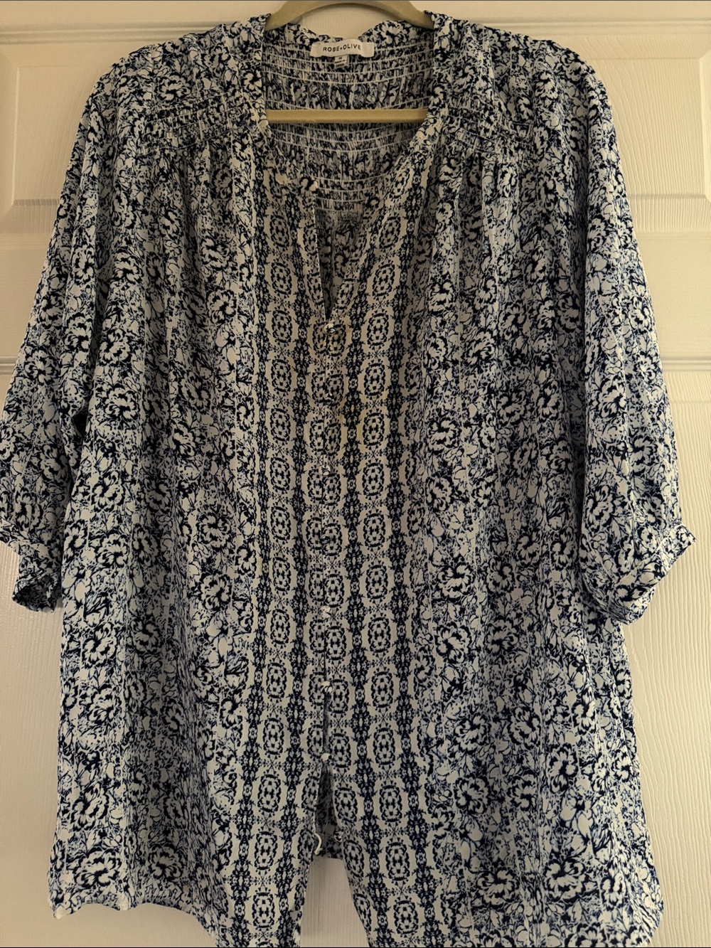 Rose & Olive Navy and White Floral Tunic Top